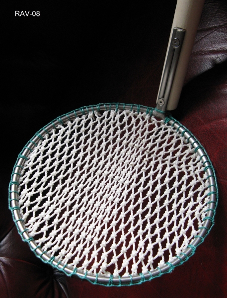 Dänischer Bernstein-Kescher, handgefertigt – klein, Netz 10 mm x 10 mm